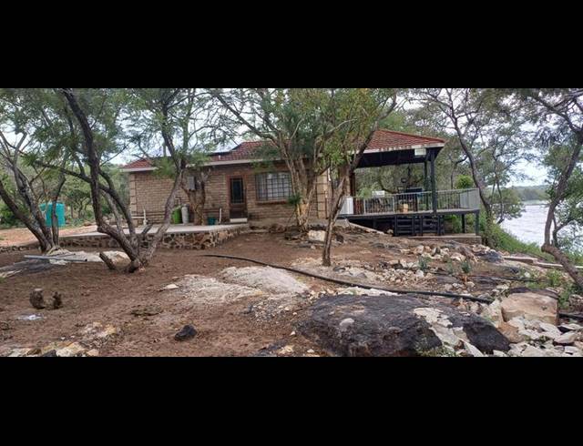 FARM FOR SALE IN LEPHALALE